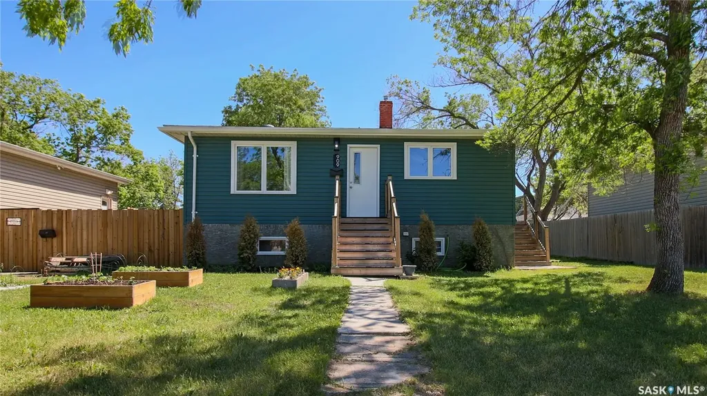909 Arthur Street Regina SK S4T 4V6