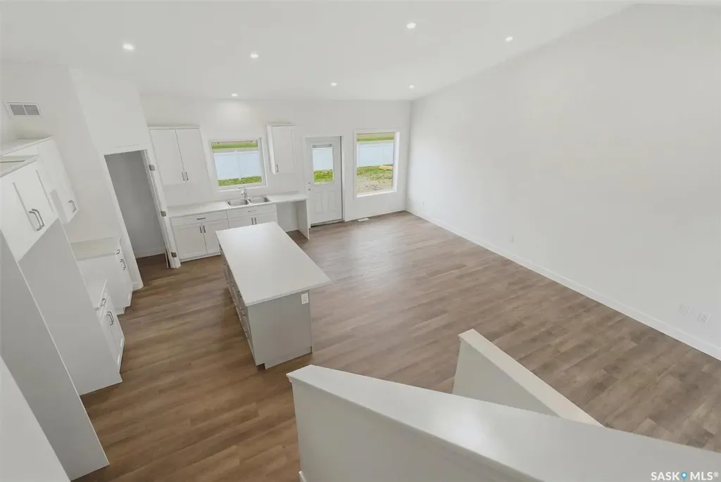 270 Prairie Dawn Drive S Dundurn SK S0K 1K1