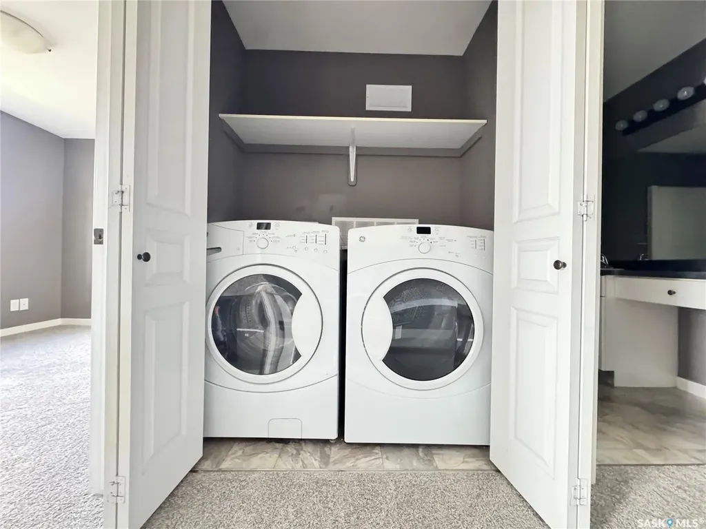 5004 James Hill Road Regina SK S4W 0E8