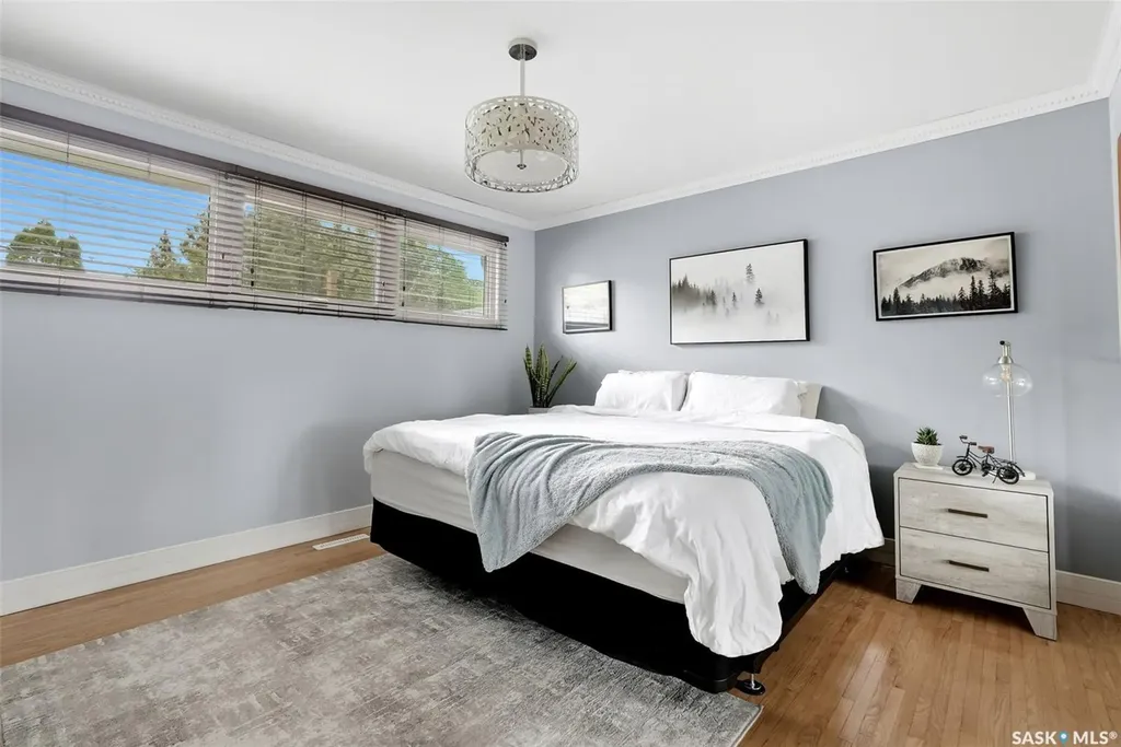 129 Mckee Crescent Regina SK S4S 5N7