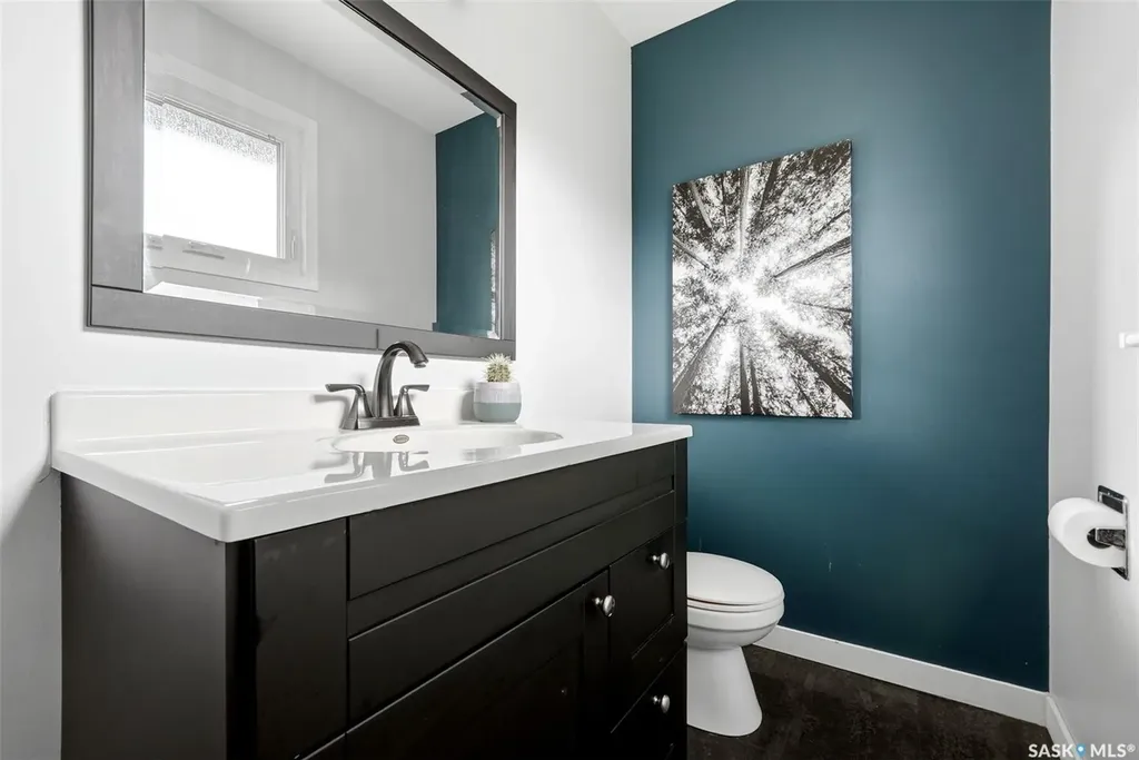 129 Mckee Crescent Regina SK S4S 5N7