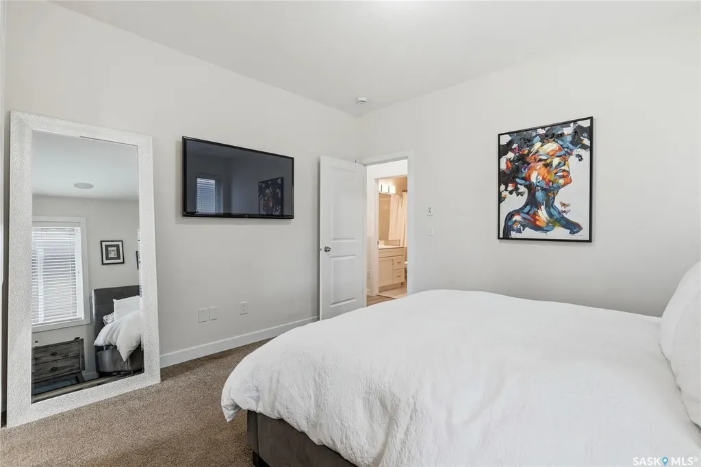 1105 Jurasin Street N Regina SK S4X 0K1