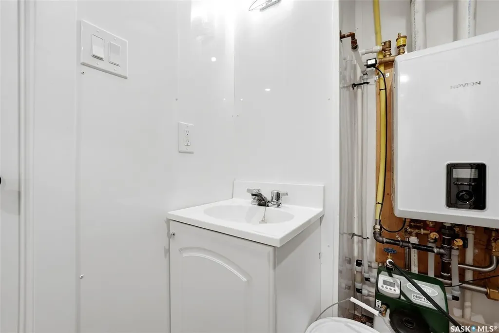3355 Westminster Road Regina SK S4V 1A7