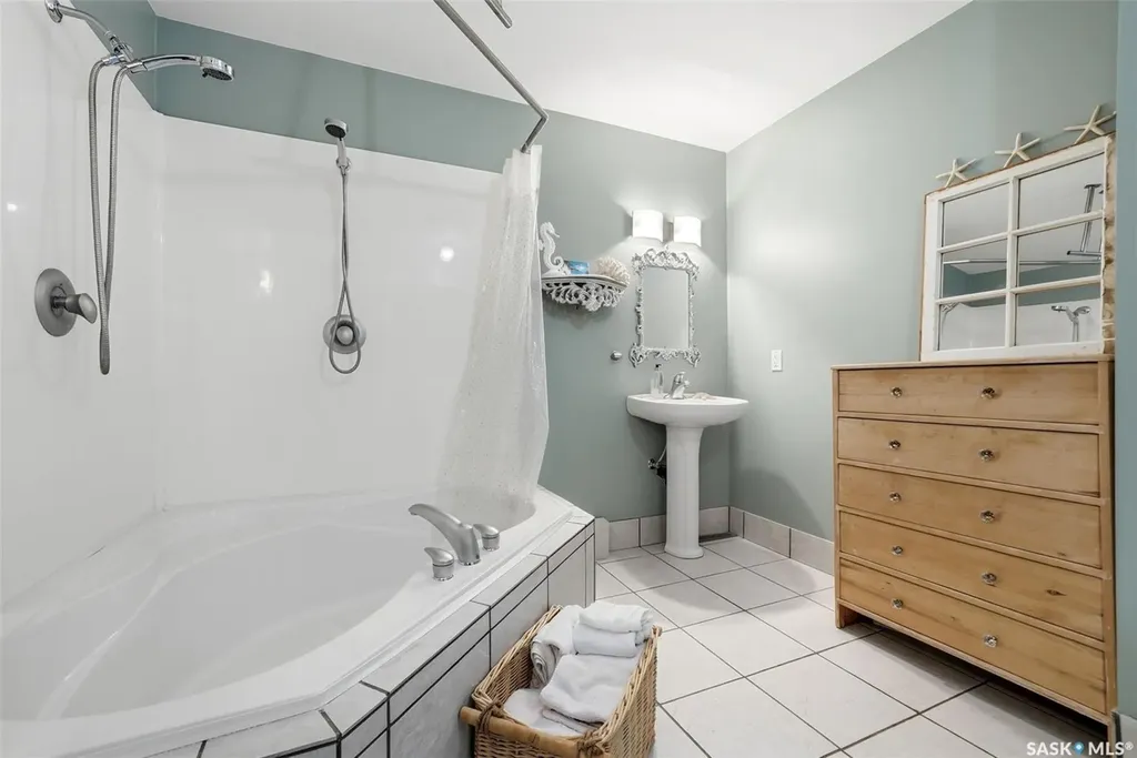3355 Westminster Road Regina SK S4V 1A7