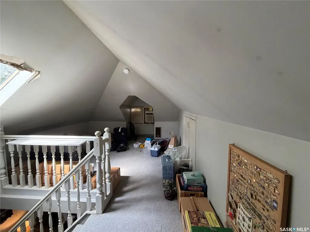 1603 Garnet Street Regina SK S4T 2Z1