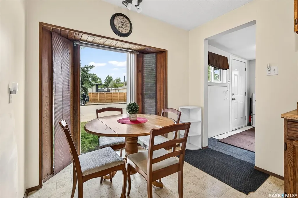 1066 Caribou Street W Moose Jaw SK S6H 2L7