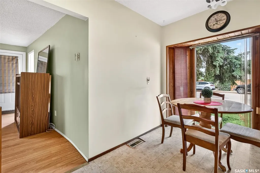 1066 Caribou Street W Moose Jaw SK S6H 2L7