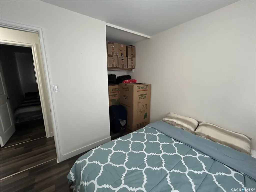 2616 Clarence Avenue S Saskatoon SK S7J 1M6