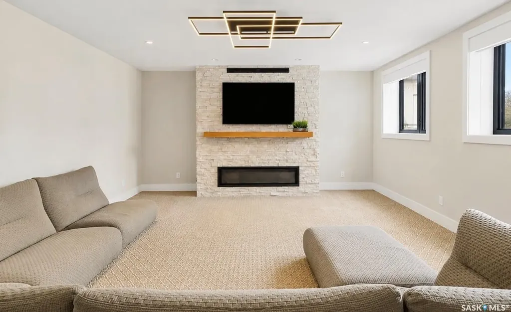 50 Mandalay Bay Corman Park Rm No. 344 SK S7T 1E3
