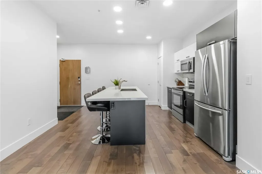 1010 Main Street Saskatoon SK S7H 0K7