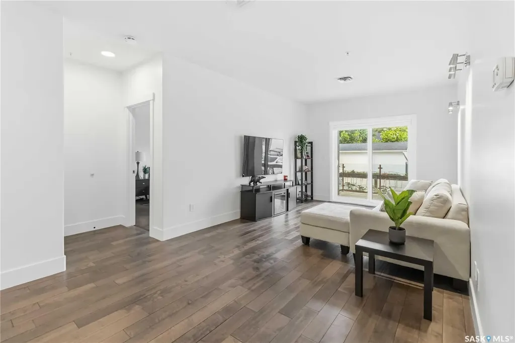 1010 Main Street Saskatoon SK S7H 0K7