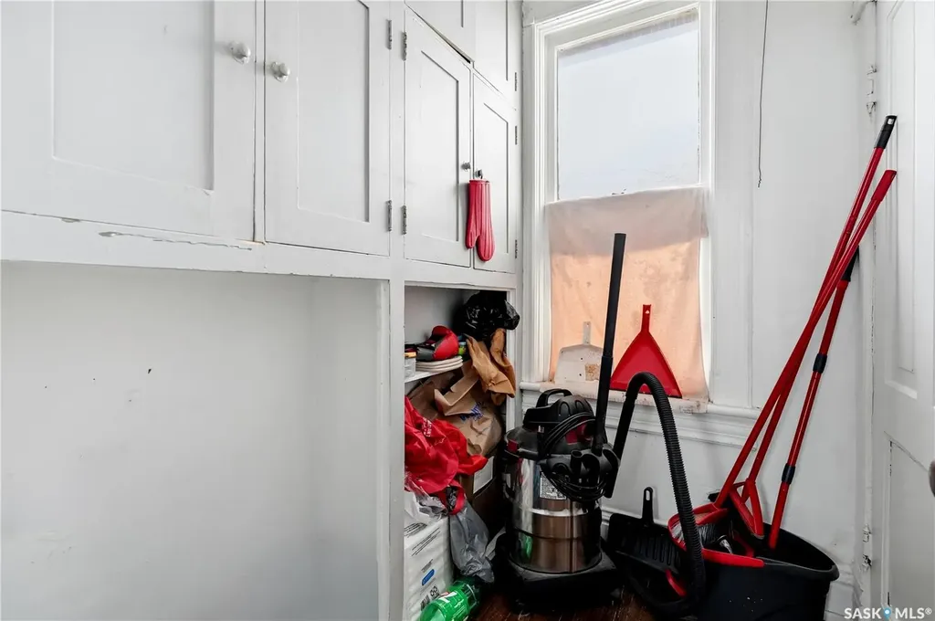 241 High Street W Moose Jaw SK S6H 1S7