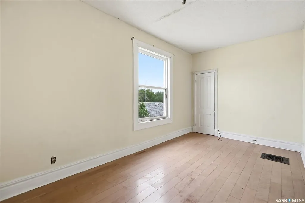 241 High Street W Moose Jaw SK S6H 1S7