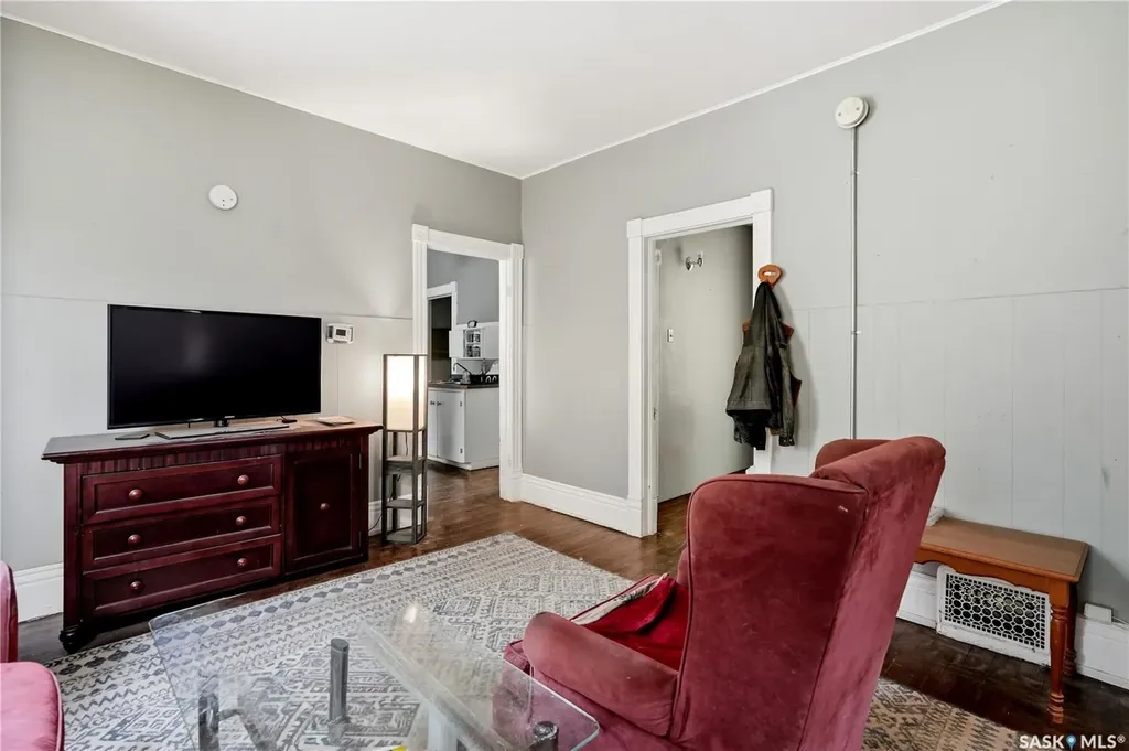 241 High Street W Moose Jaw SK S6H 1S7