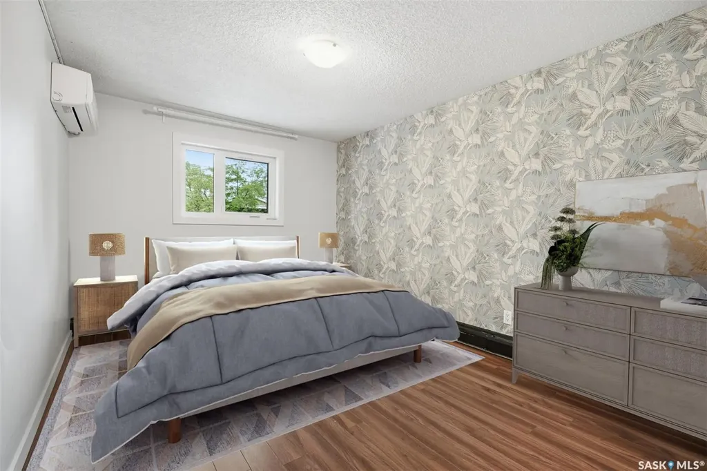 536 4th Avenue N Saskatoon SK S7K 2M7