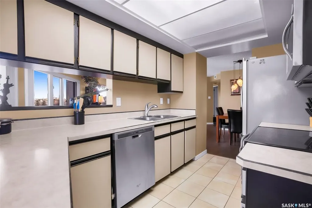 424 Spadina Crescent E Saskatoon SK S7K 6X7