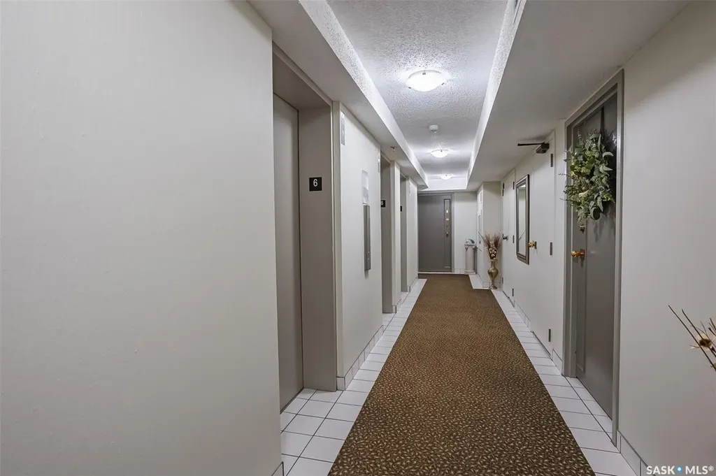 424 Spadina Crescent E Saskatoon SK S7K 6X7