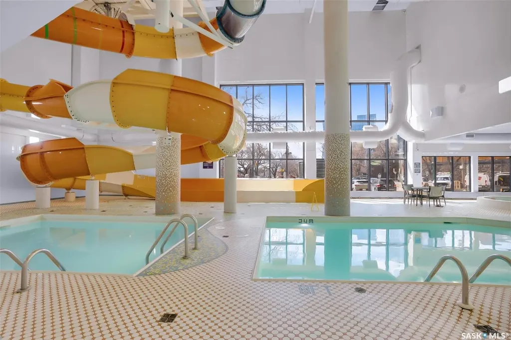 424 Spadina Crescent E Saskatoon SK S7K 6X7