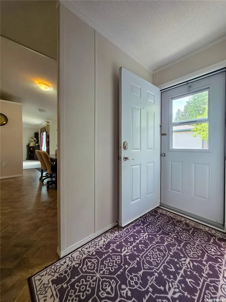 555 Dielschneider Road Melville SK S0A 2P0