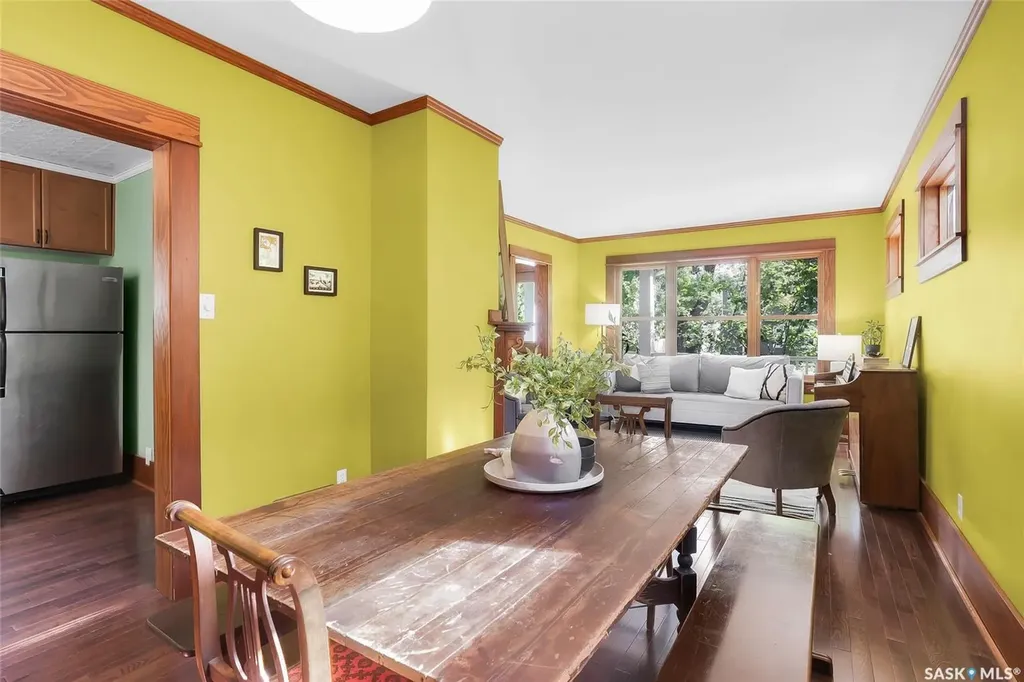 725 11th Street E Saskatoon SK S7N 0G4