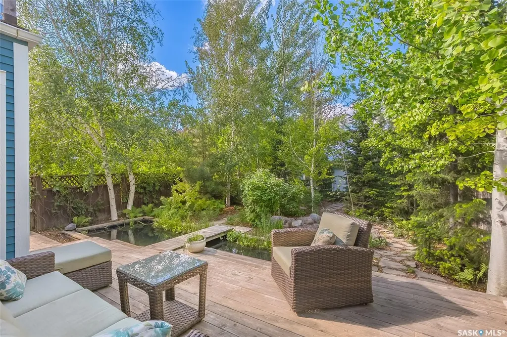 725 11th Street E Saskatoon SK S7N 0G4