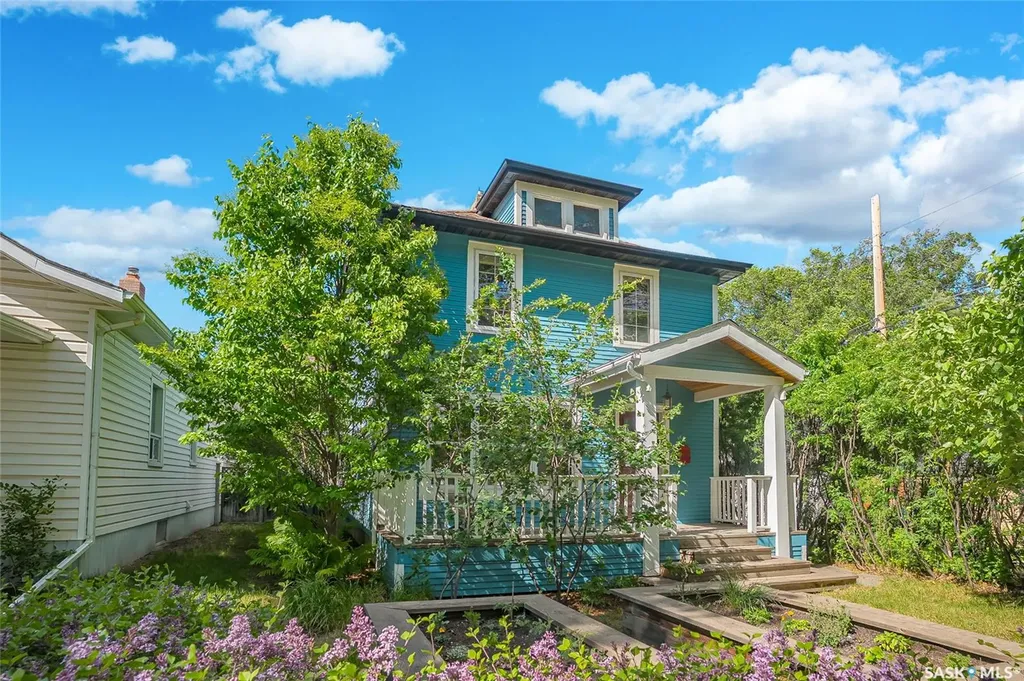 725 11th Street E Saskatoon SK S7N 0G4