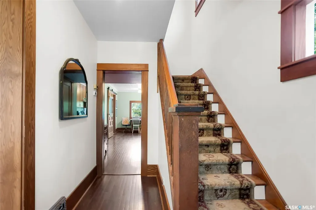 725 11th Street E Saskatoon SK S7N 0G4