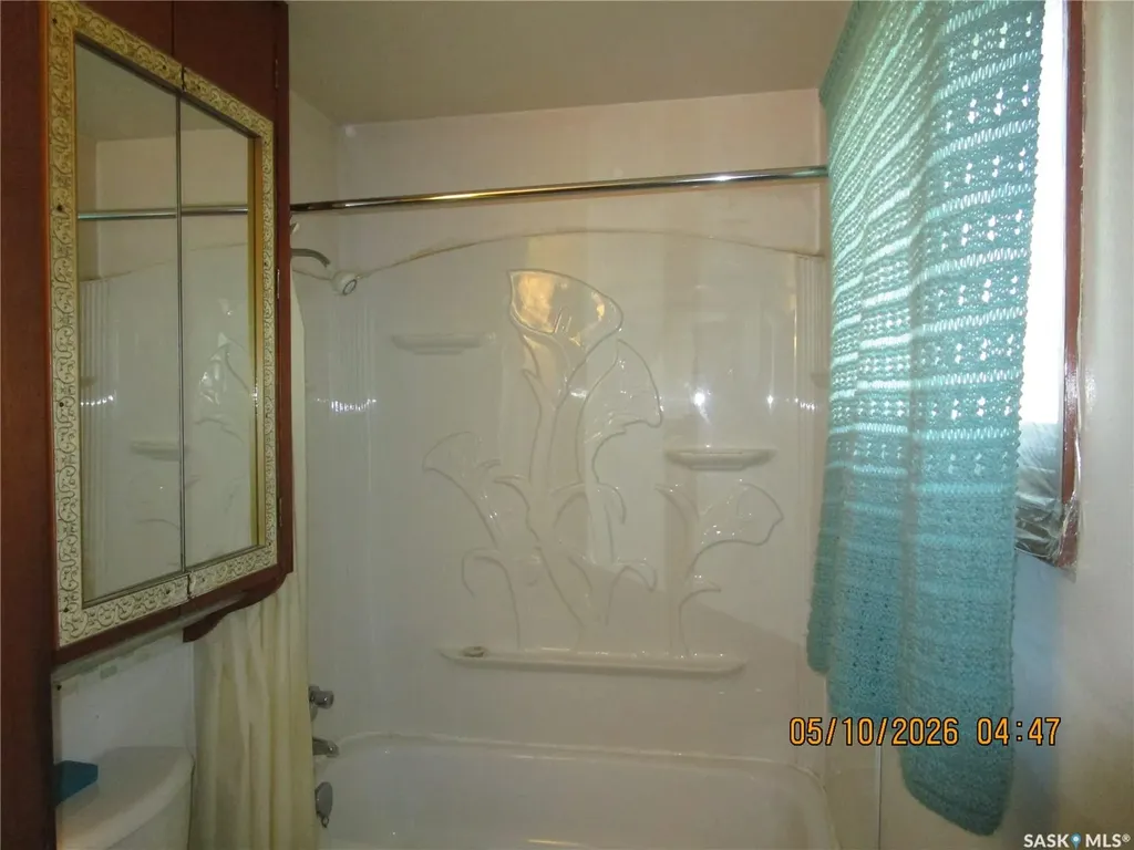 210 7th Avenue W Assiniboia SK S0H 0B0
