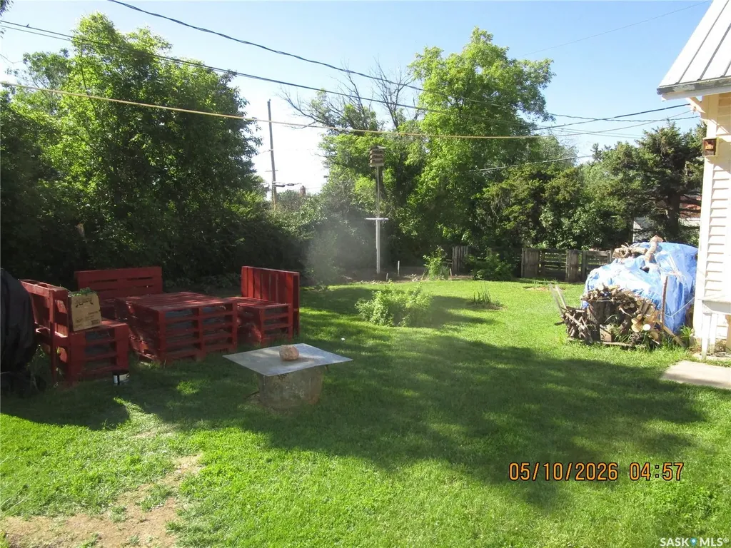 210 7th Avenue W Assiniboia SK S0H 0B0