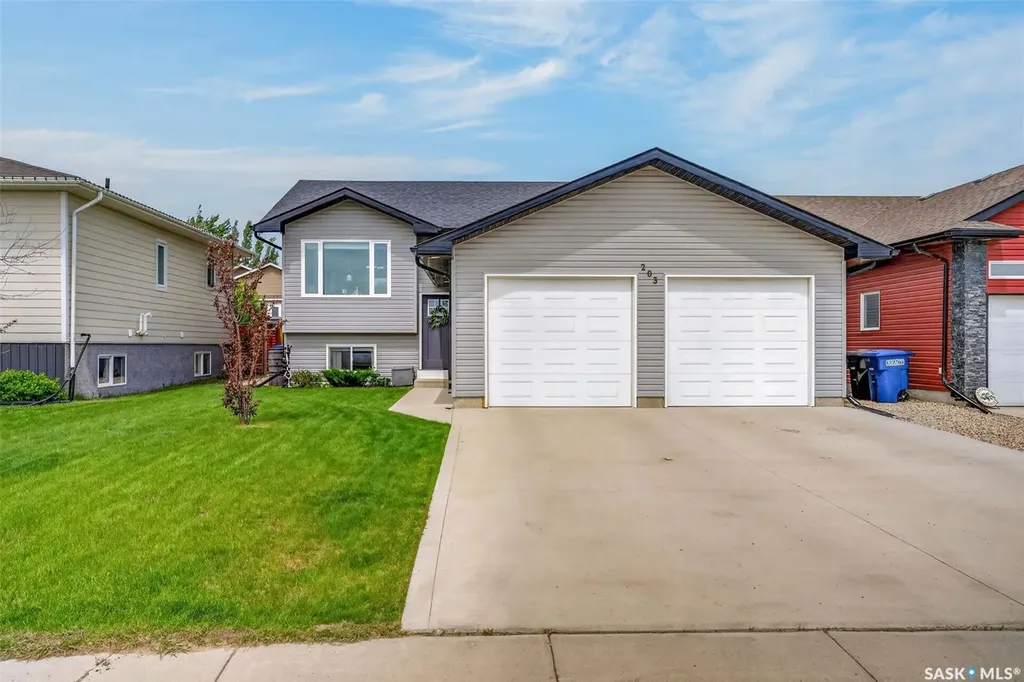 203 Saskatchewan Avenue Humboldt SK S0K 2A0