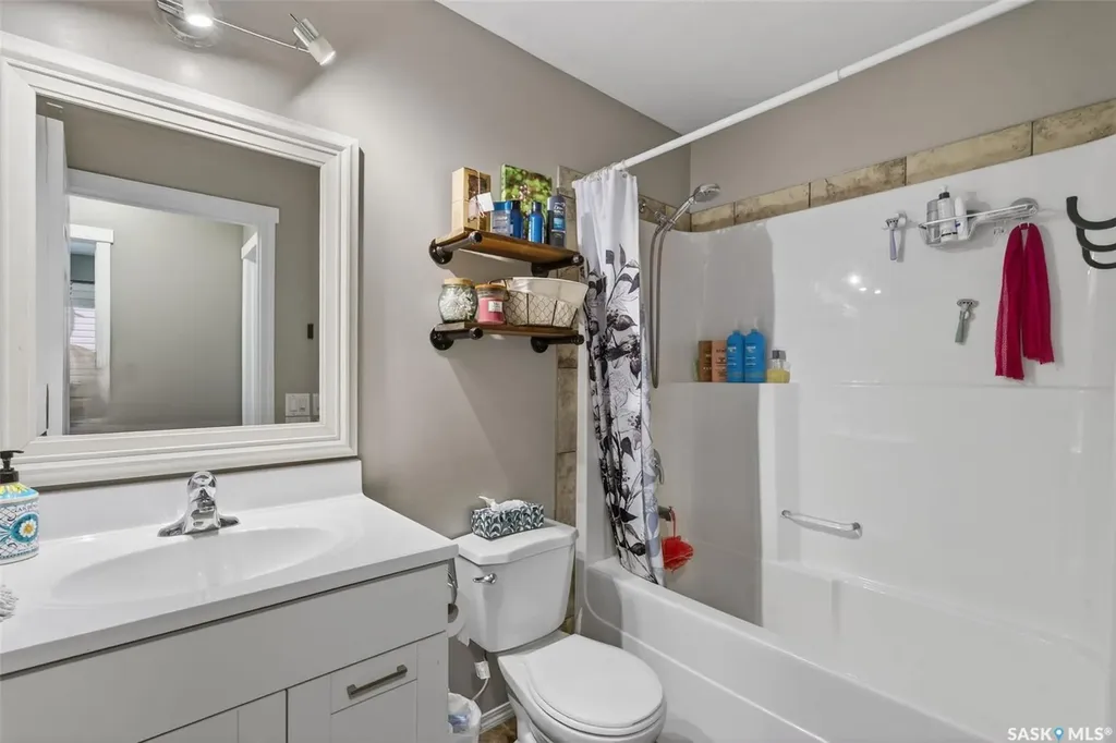 203 Saskatchewan Avenue Humboldt SK S0K 2A0
