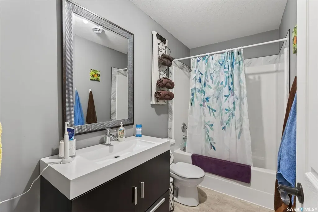 203 Saskatchewan Avenue Humboldt SK S0K 2A0
