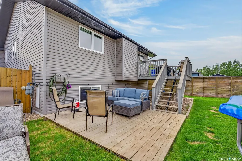203 Saskatchewan Avenue Humboldt SK S0K 2A0