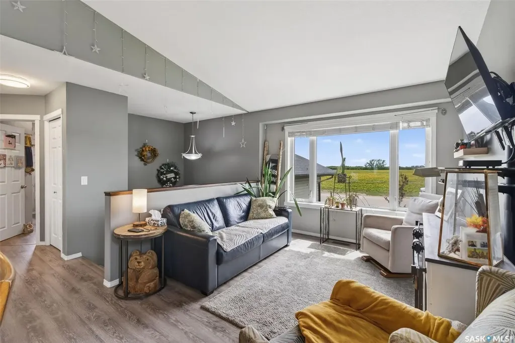 203 Saskatchewan Avenue Humboldt SK S0K 2A0