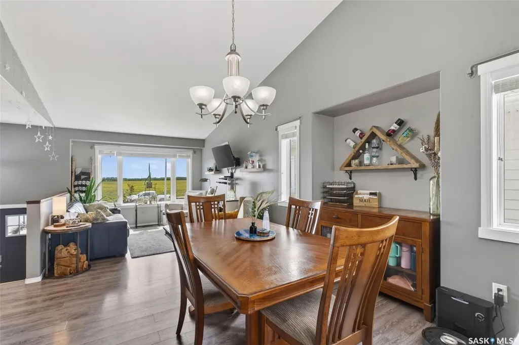 203 Saskatchewan Avenue Humboldt SK S0K 2A0