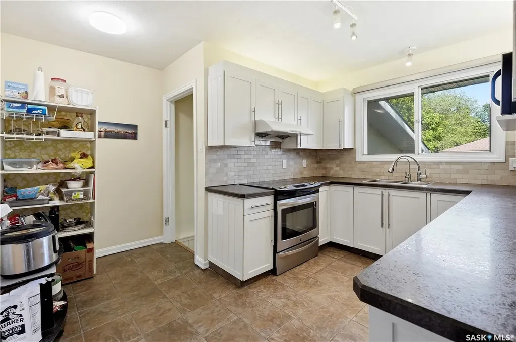 49 Scott Street Regina SK S4S 4A1
