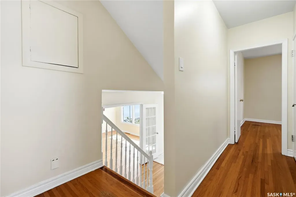 49 Scott Street Regina SK S4S 4A1