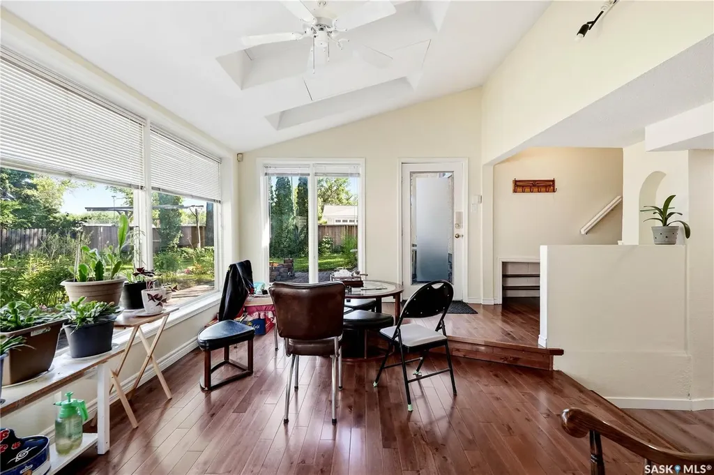 49 Scott Street Regina SK S4S 4A1