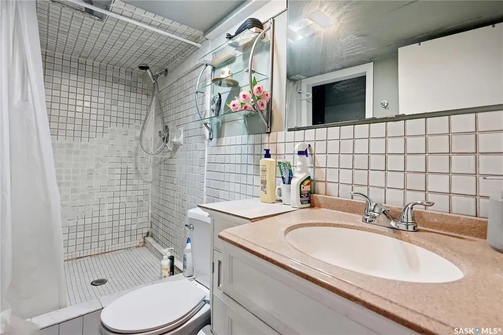49 Scott Street Regina SK S4S 4A1