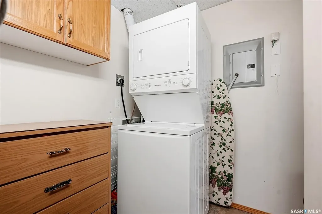 325 Keevil Crescent Saskatoon SK S7N 4R8
