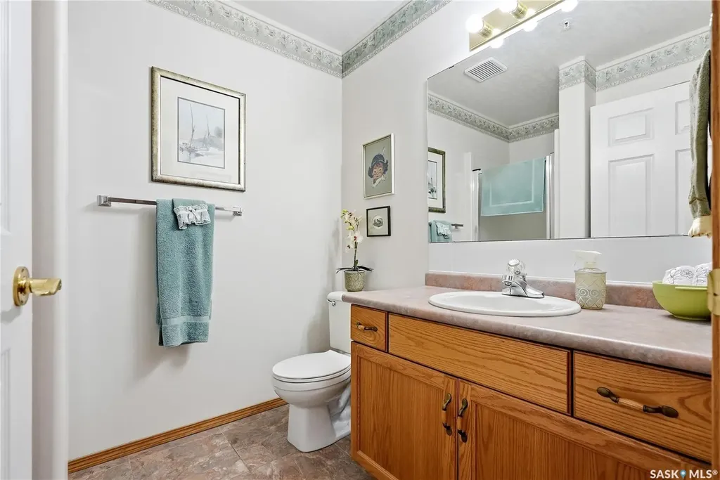 325 Keevil Crescent Saskatoon SK S7N 4R8