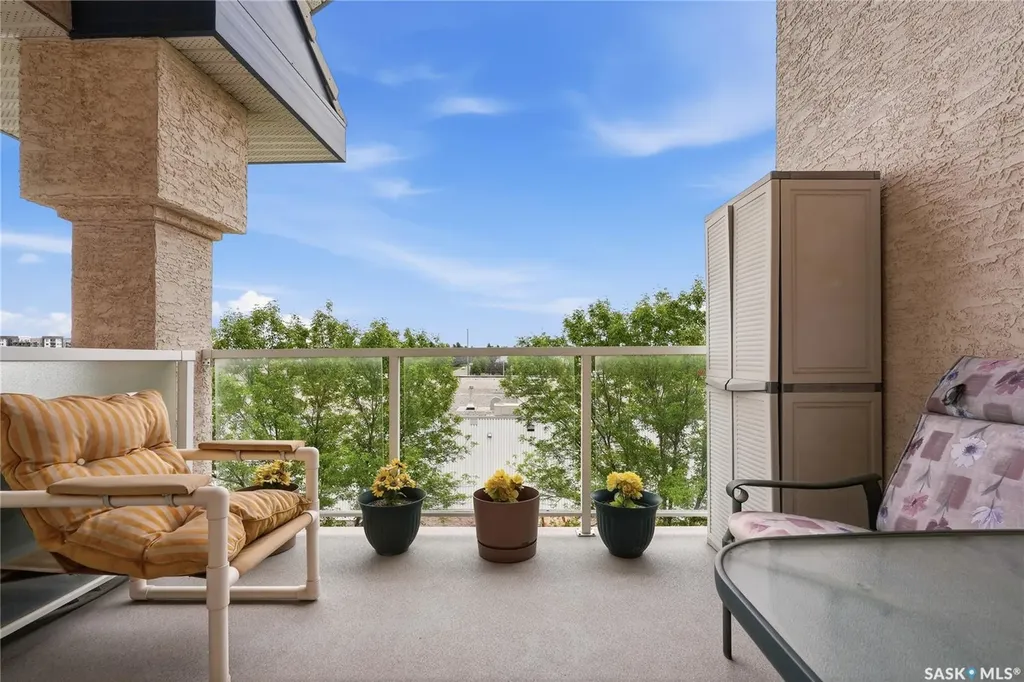 325 Keevil Crescent Saskatoon SK S7N 4R8