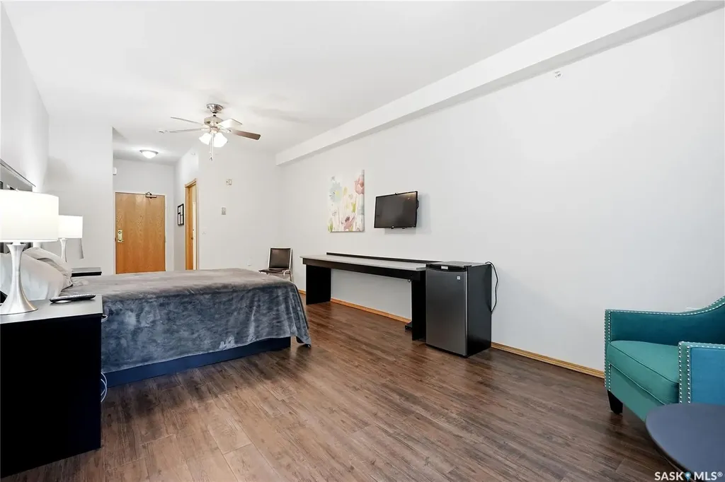 325 Keevil Crescent Saskatoon SK S7N 4R8