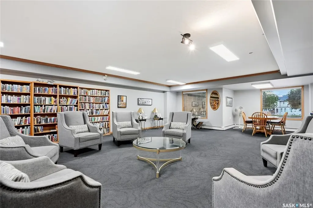 325 Keevil Crescent Saskatoon SK S7N 4R8