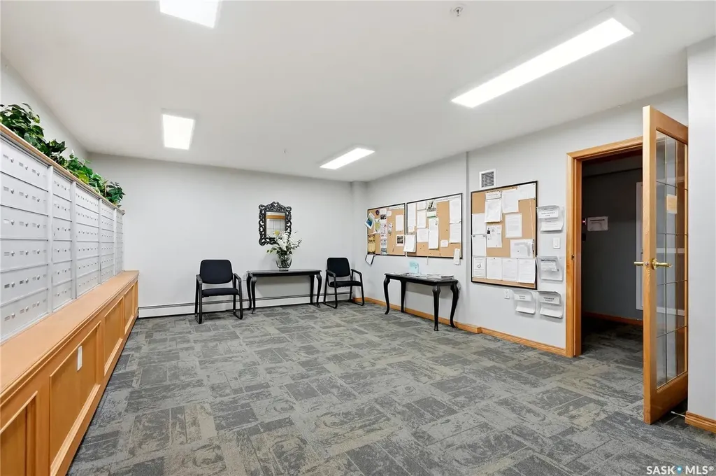 325 Keevil Crescent Saskatoon SK S7N 4R8