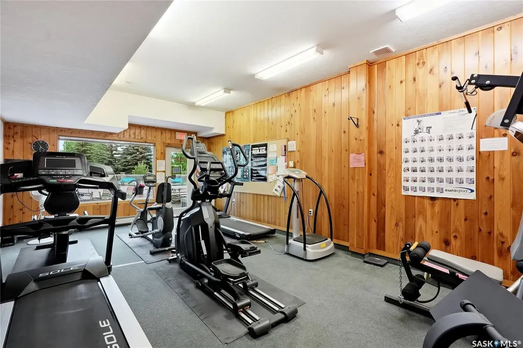325 Keevil Crescent Saskatoon SK S7N 4R8