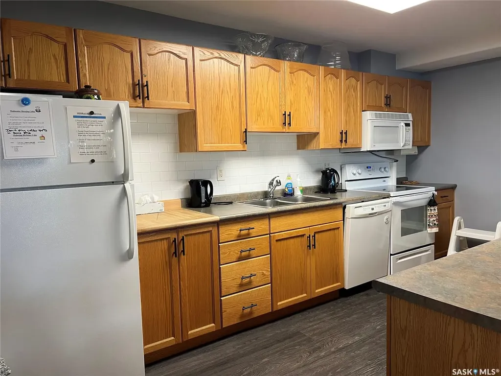 325 Keevil Crescent Saskatoon SK S7N 4R8
