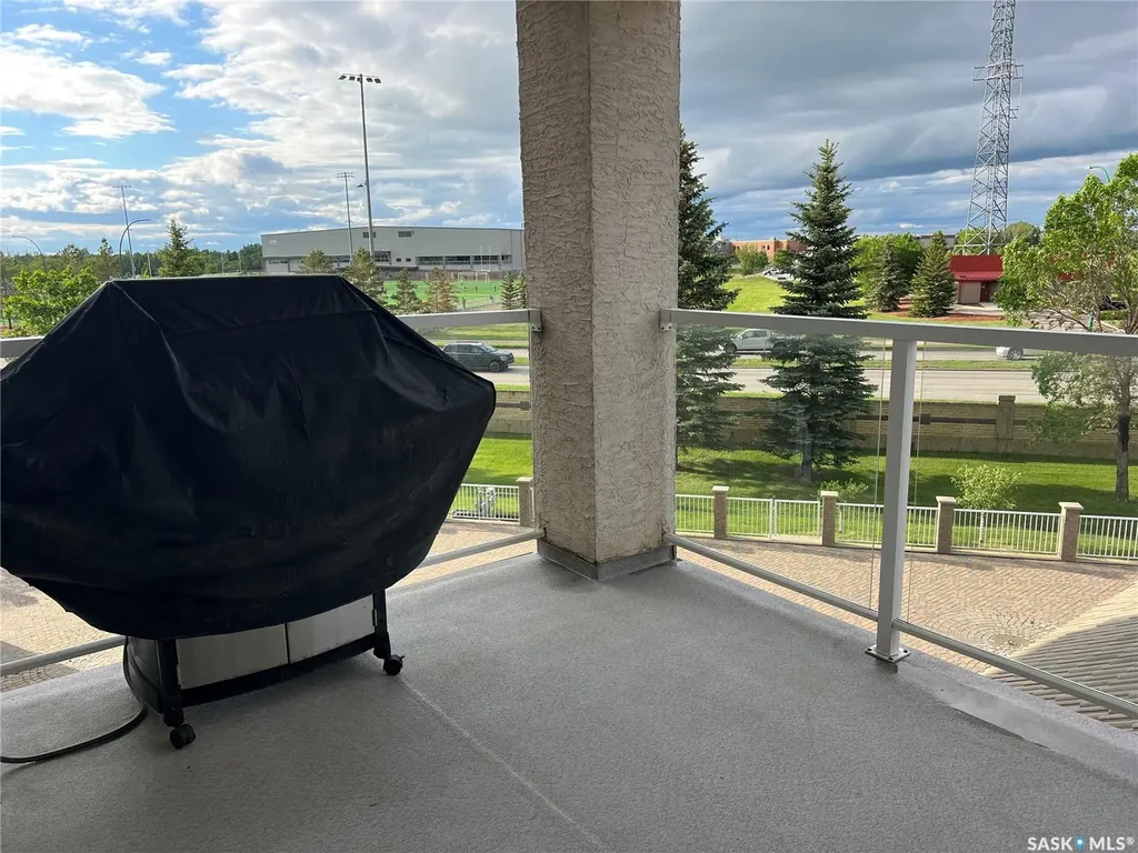 325 Keevil Crescent Saskatoon SK S7N 4R8