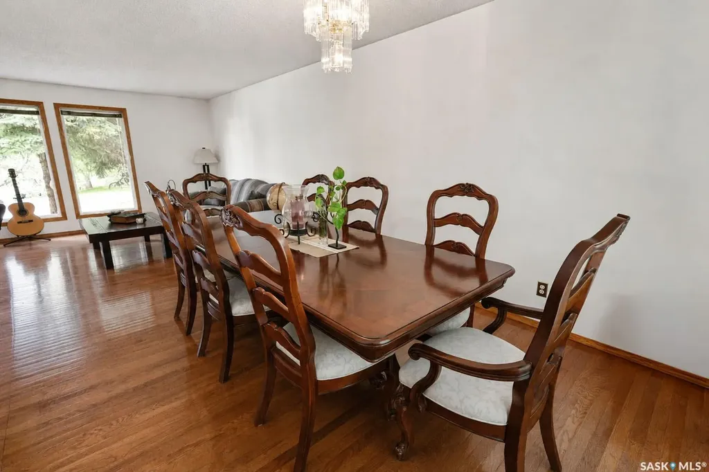 837 Conroy Place Prince Albert SK S6V 6Y7
