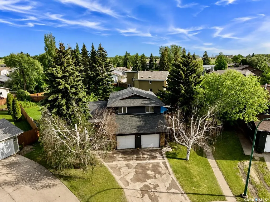 837 Conroy Place Prince Albert SK S6V 6Y7